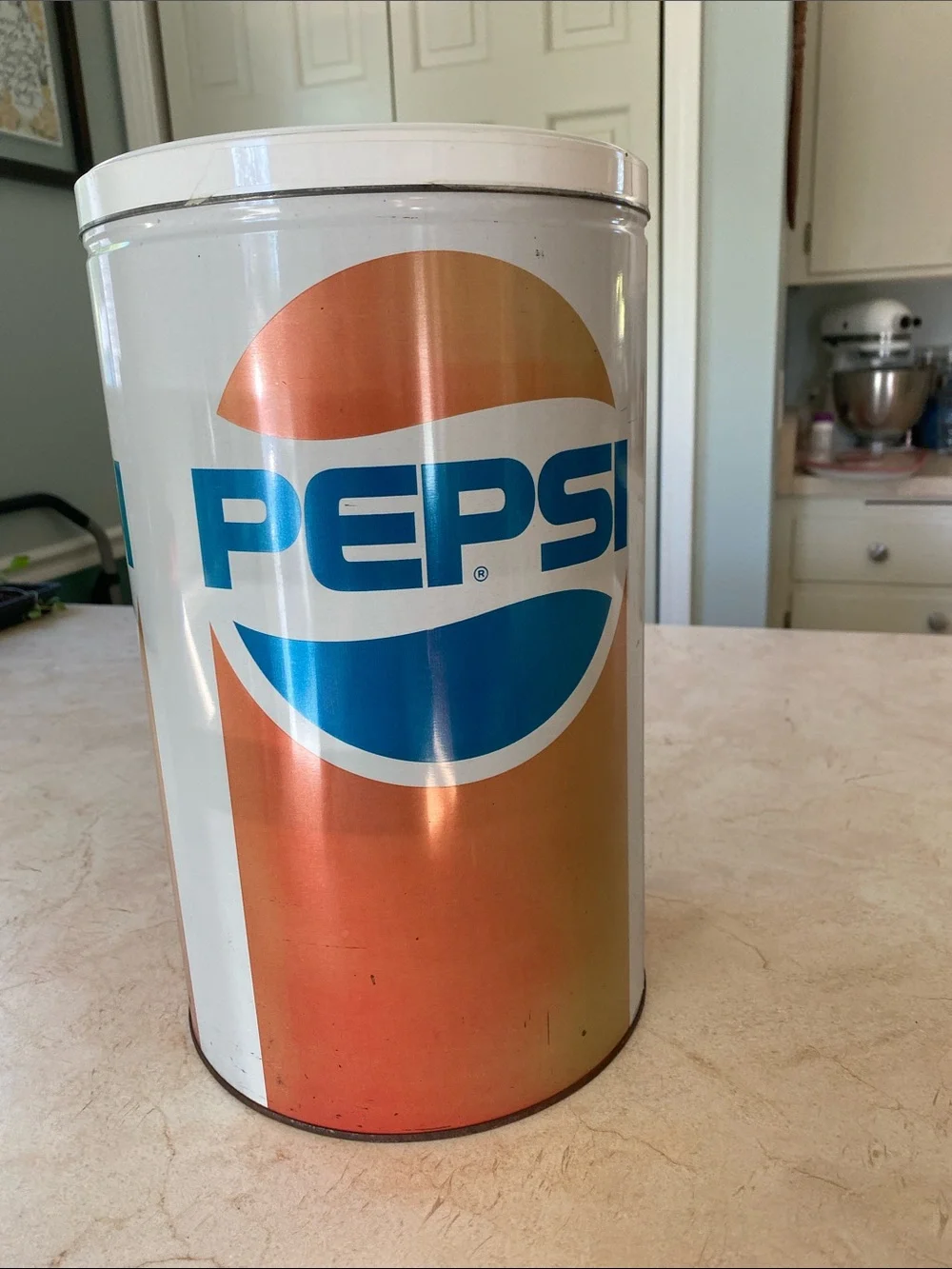 VINTAGE 1988 Pepsi Metal Tin